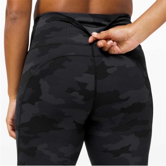 Lululemon Fast & Free Tight I| 25"
Reflective Nulux Incognito Camo Multi
Grey - Picture 4 of 12